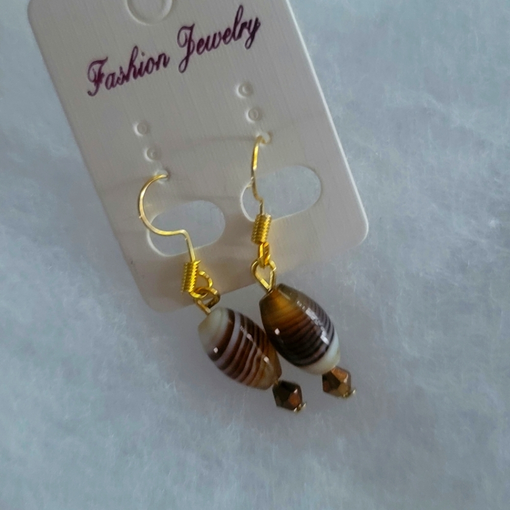 SPIRITUAL AGATE STONE IS KNOWN FOR HEALING POWERS AND TO BOOST ENERGY EARRINGS